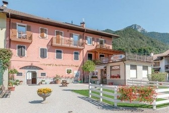 Ferienwohnungen Ledro Lake Suites