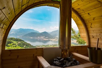 B&B + Ferienwohnungen auf dem Bauernhof Alveare sul lago