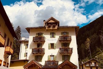 YesAlps: Hotels, B&Bs, Holiday Homes In The Alps Mountains