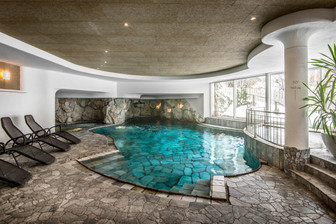 Kristallhotel Corona - La Magia dei Cristalli