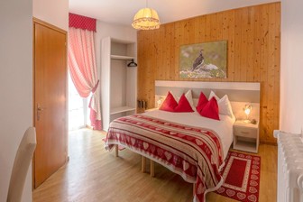 B&B (Garni)-Hotel Suisse