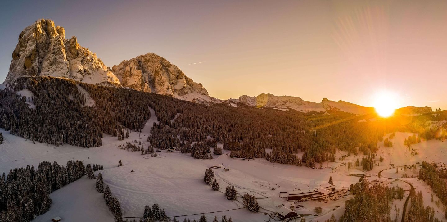 Monte Pana Dolomites Hotel - Santa Cristina / St. Christina - Val ...