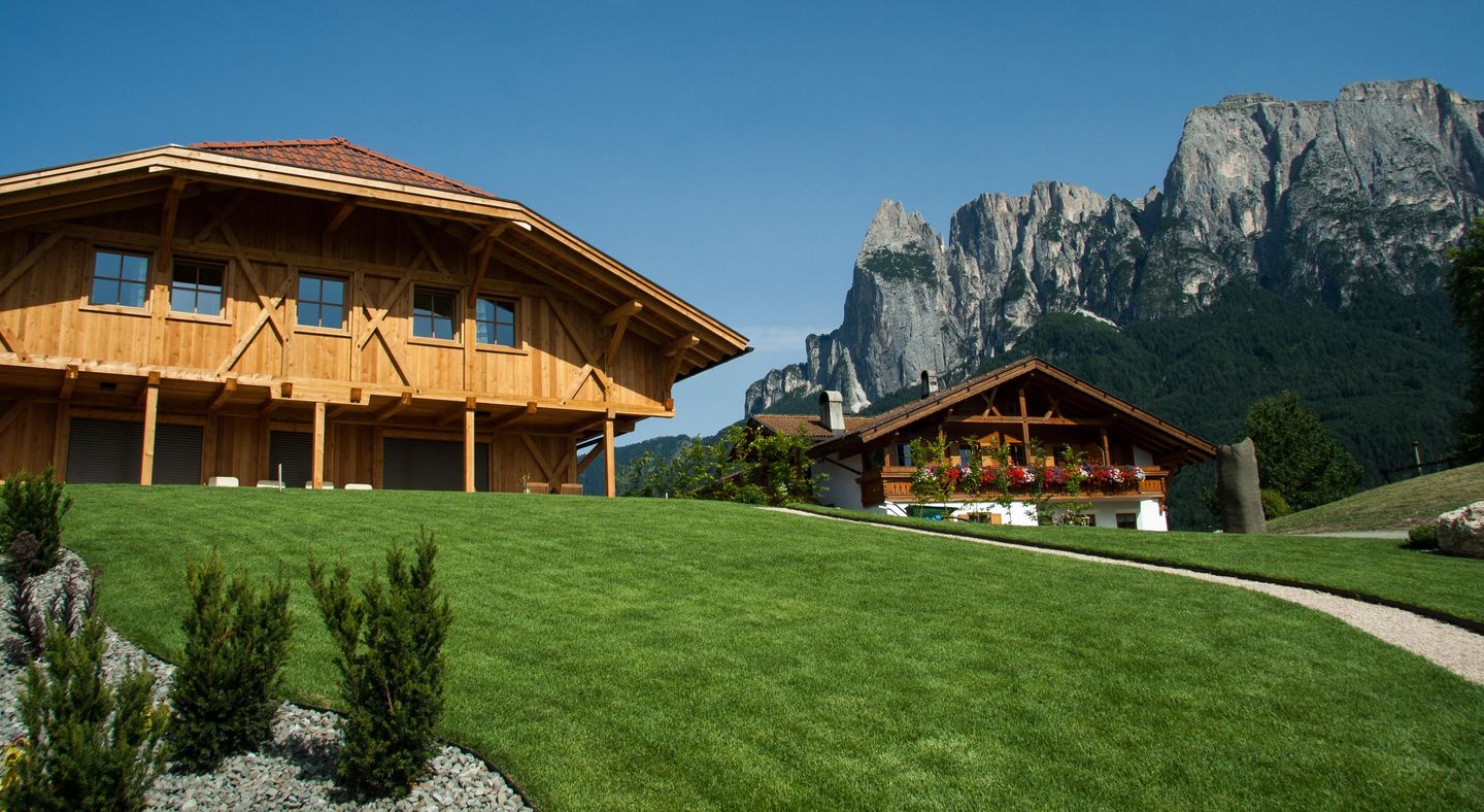 Ferienwohnungen auf dem Bauernhof Dosserhof Völs am