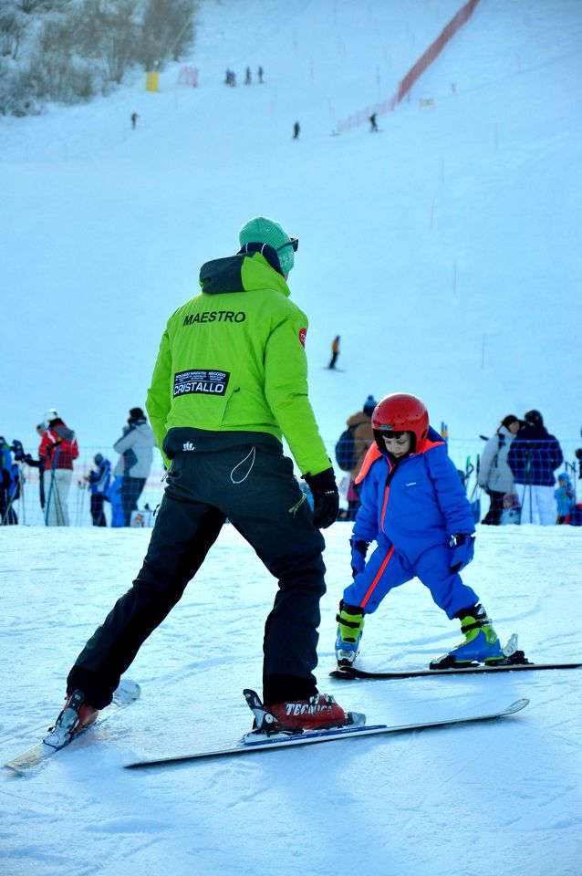 Cristallo Monte Bondone - Scuola di sci, Noleggio sci e-Bike