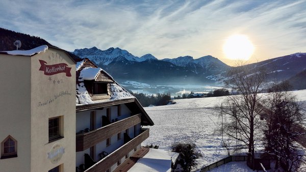 Foto esterno in inverno Smy Koflerhof Dolomiti