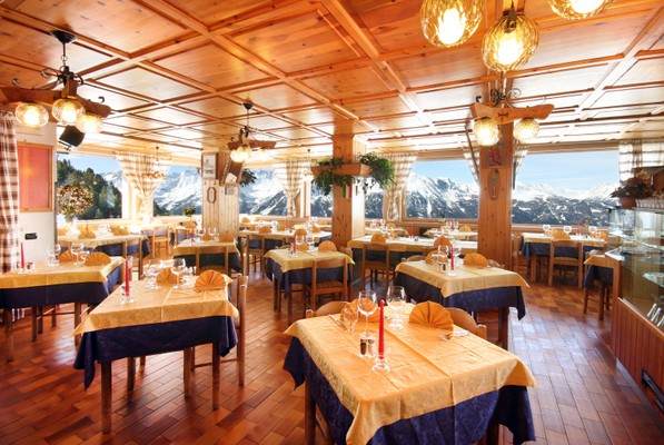 The restaurant Valdisotto (Bormio and surroundings) Chalet dei Rododendri