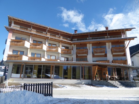 Foto esterno Sporthotel Rasen