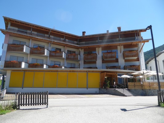 Foto esterno Sporthotel Rasen