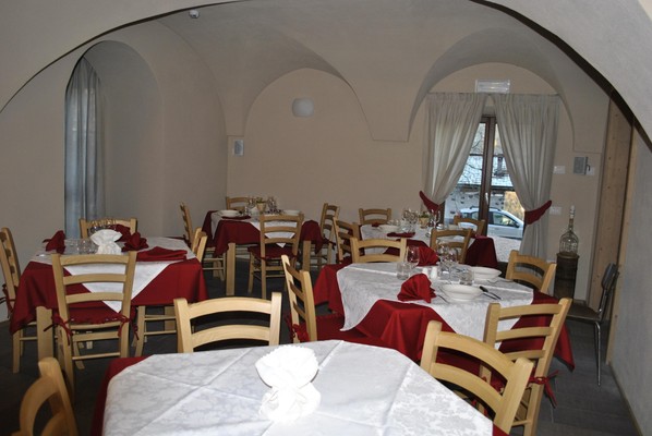 Il ristorante Sant'Orsola Terme (Valle dei Mocheni) Agritur La Gemma