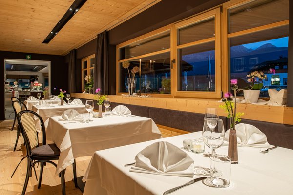The restaurant Rasun in Valle d'Anterselva / Rasen im Antholzertal Brunnerhof