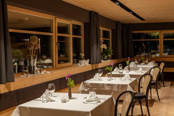 The restaurant Rasun in Valle d'Anterselva / Rasen im Antholzertal Brunnerhof