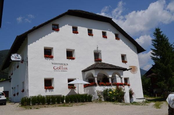 Photo exteriors Small hotel Ansitz Goller