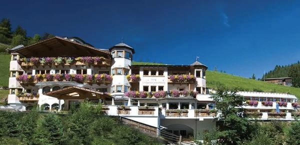 Foto Außenansicht Hotel Schwarzenbach