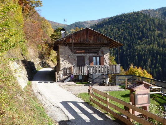 Foto esterno Appartamento in baita Maso Tottn