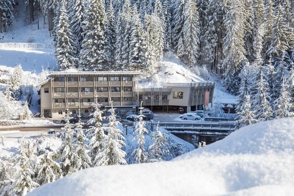 Foto Außenansicht Hotel Mondschein