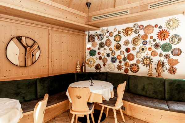 The restaurant Ega / Eggen (Obereggen - Nova Ponente / Deutschnofen) Oberlehenhof