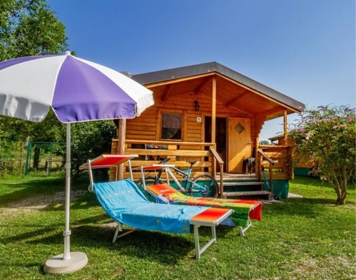 Foto Außenansicht Lago Levico Camping Village