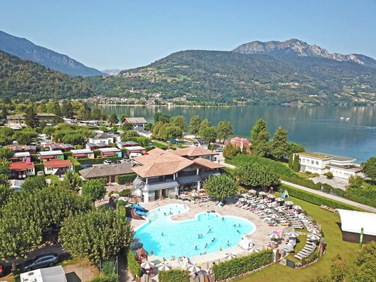 Foto Außenansicht Camping Mario Village