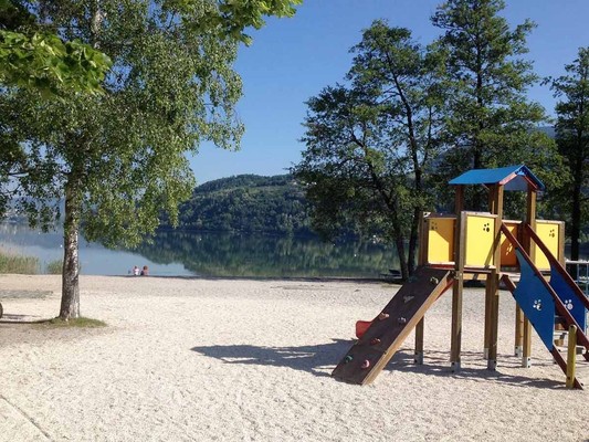 Foto vom Kinderspielplatz