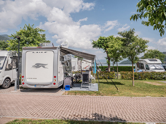 Foto Außenansicht Camping Punta Lago