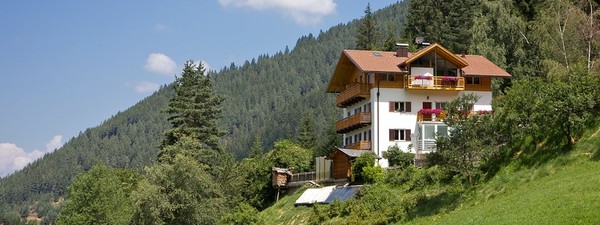 Photo exteriors Apartments Haus Pichler