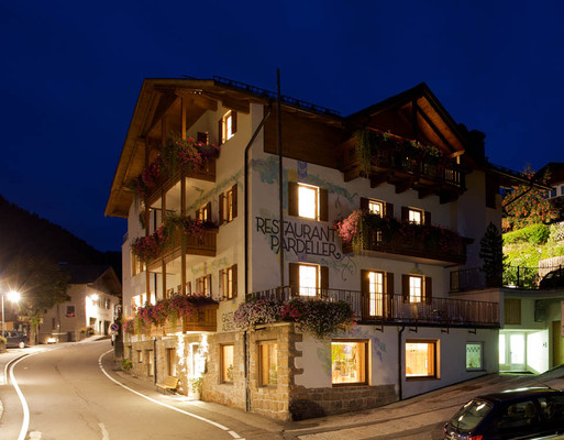 Foto esterno Albergo Pardeller