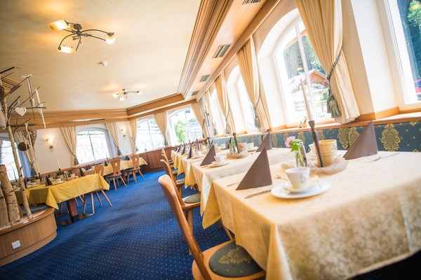 The restaurant Nova Levante / Welschnofen Seehauser