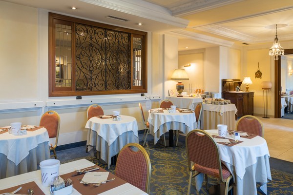 The common areas B&B-Hotel Eden Libardi