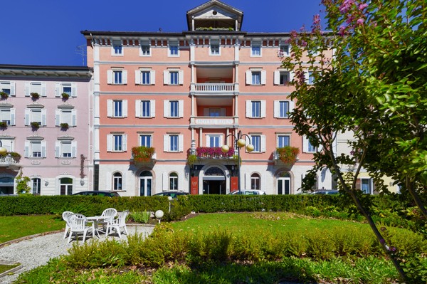 Foto Außenansicht B&B-Hotel Eden Libardi