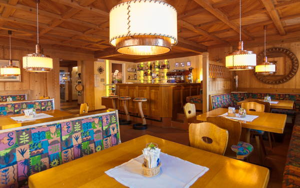Foto del bar Dolomiti Hotel Adler Carezza