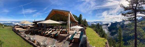 Foto esterno Rifugio Lo Chalet