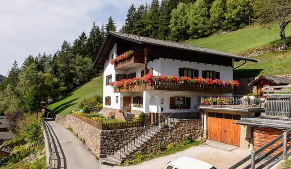 Photo exteriors Apartments Haus Pattis