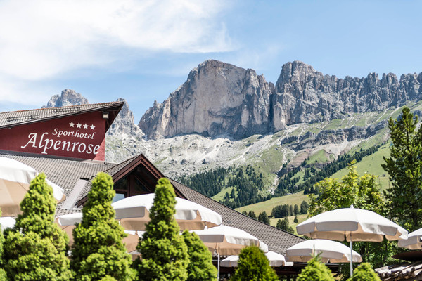 Photo exteriors Hotel Alpenrose
