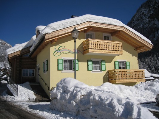 Foto Außenansicht Residence Ercabuan