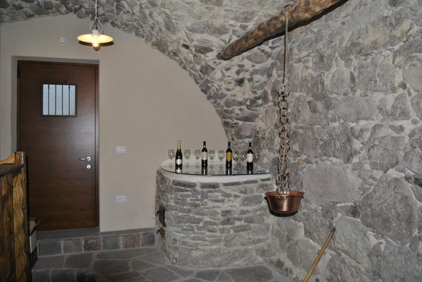 La cantina dei vini Sant'Orsola Terme (Valle dei Mocheni) La Gemma