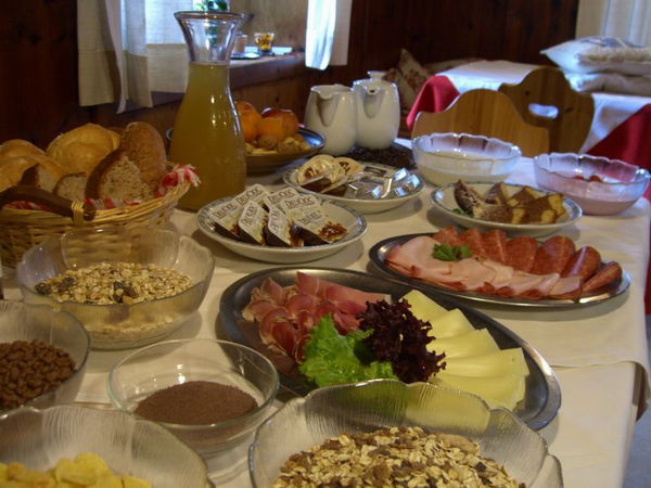 La colazione B&B in agriturismo Eggererhof