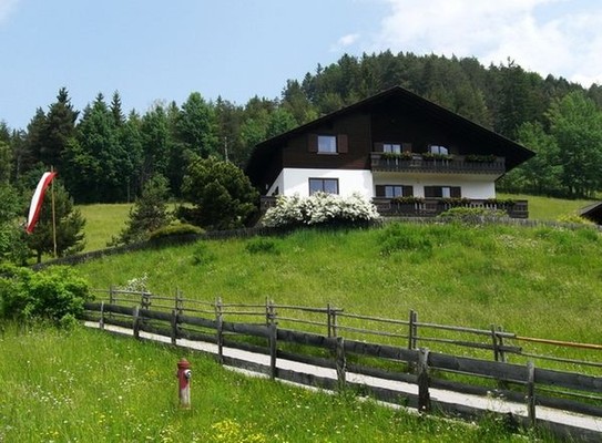 Lage Garni Waldpeter Gummer (Steinegg)