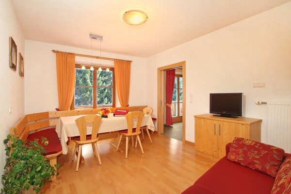 The living area Farmhouse apartments Obwegiserhof