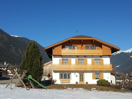 Photo exteriors Farmhouse apartments Obwegiserhof