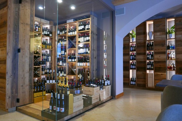 Wine cellar Asiago Hotel Europa Residence