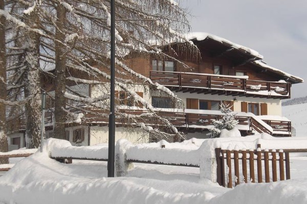 Photo exteriors Bed & Breakfast Ai Tre Larici