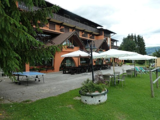 Foto esterno Hotel + Residence Miramonti