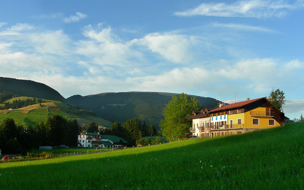 Foto esterno Bed & Breakfast Prukaren