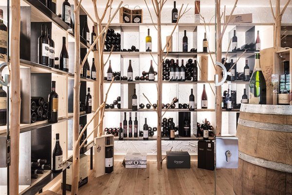 La cantina dei vini Anterselva Messnerwirt