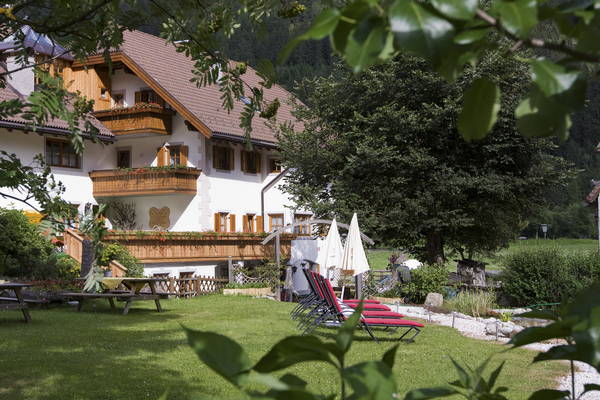 Foto esterno in estate Messnerwirt