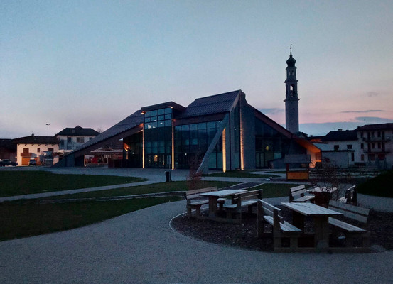 Foto Außenansicht im Sommer Canove