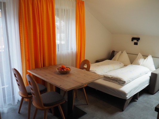 The living area Garni (B&B) + Apartments Santl