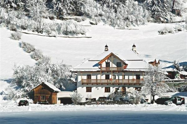 Foto esterno in inverno Edelweiß