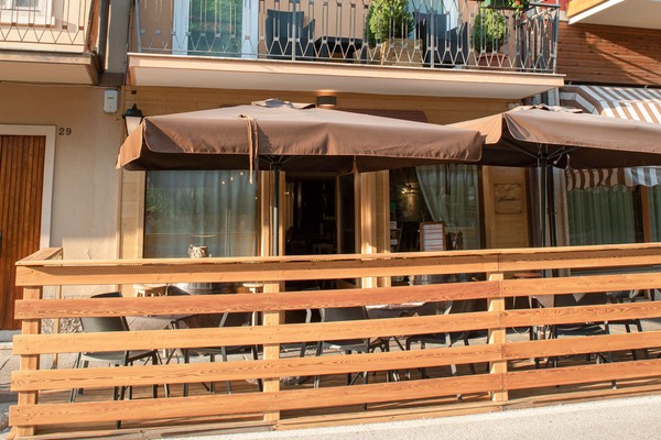 Photo exteriors Restaurant La Locanda