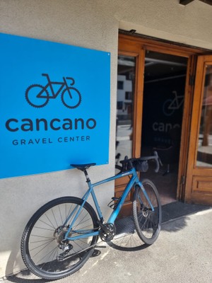 Foto esterno Noleggio bici Cancano Gravel Center